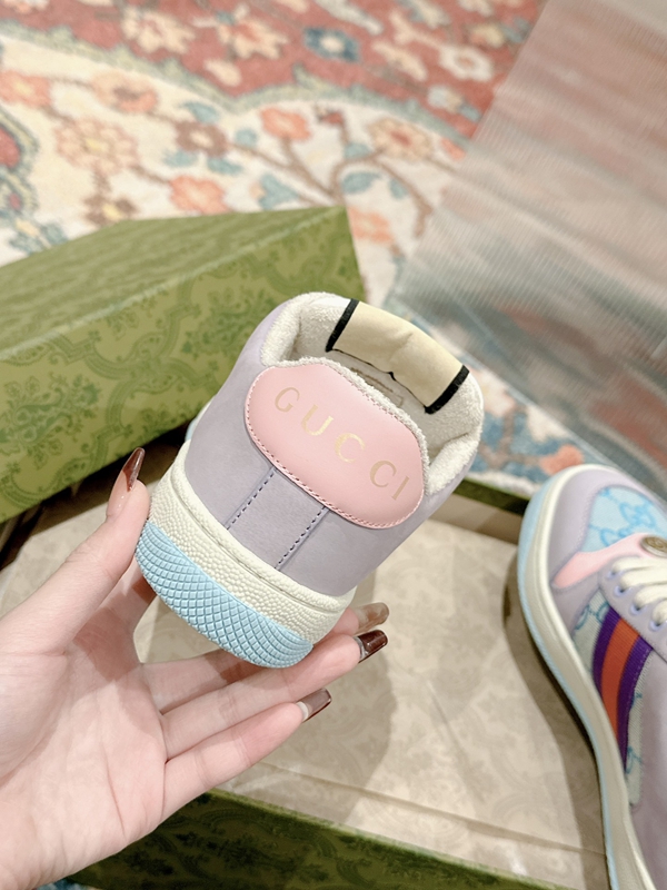 グッチ靴素材ディテール